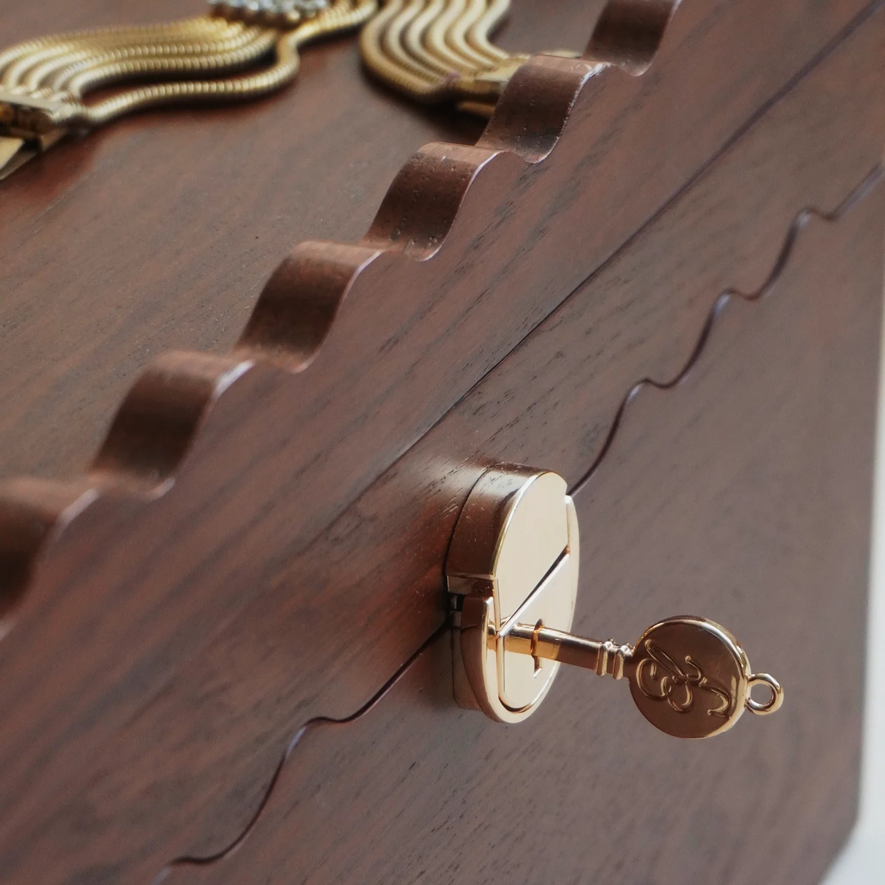 The New 2-in-1 Keepsake Case Edition 2 - Image 12